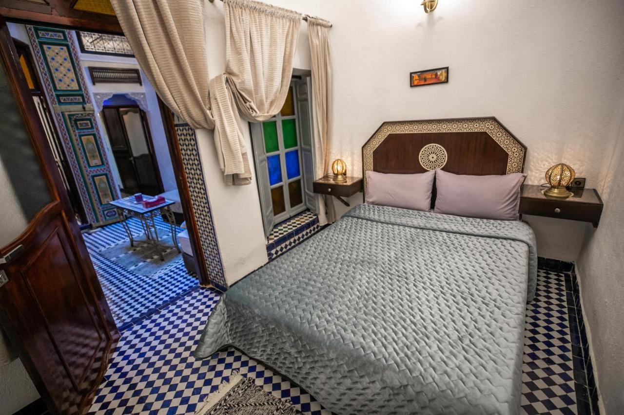 Riad Skilffo เฟส ภายนอก รูปภาพ