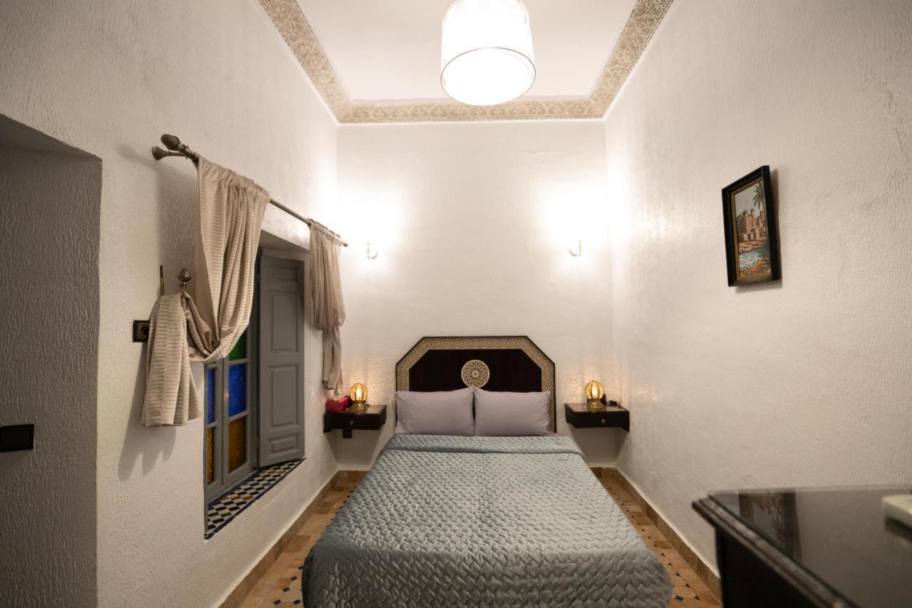 Riad Skilffo เฟส ภายนอก รูปภาพ