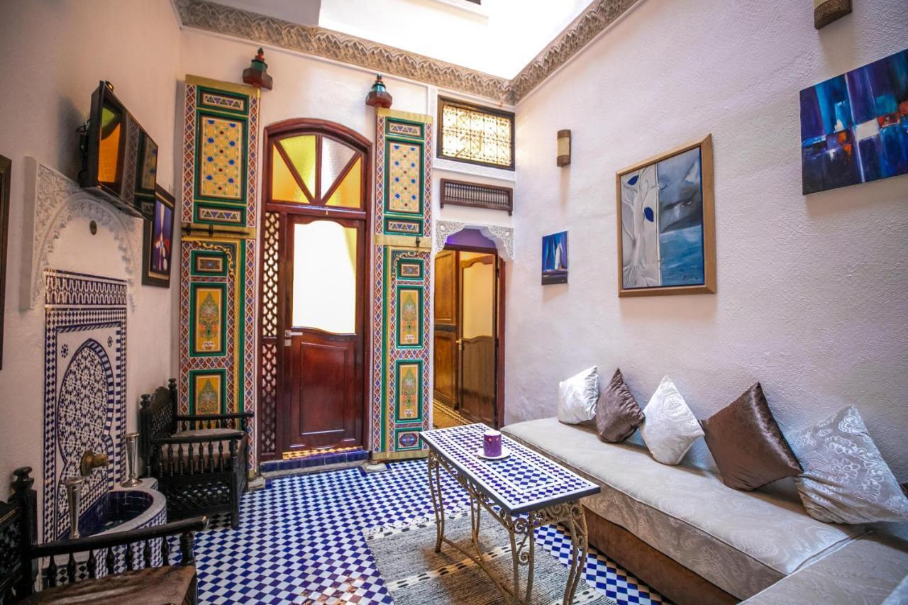 Riad Skilffo เฟส ภายนอก รูปภาพ