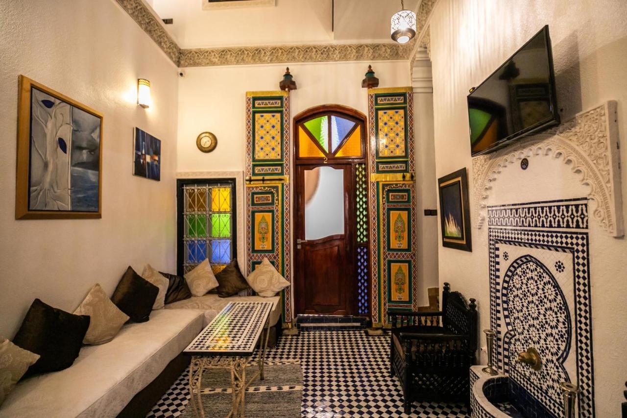 Riad Skilffo เฟส ภายนอก รูปภาพ