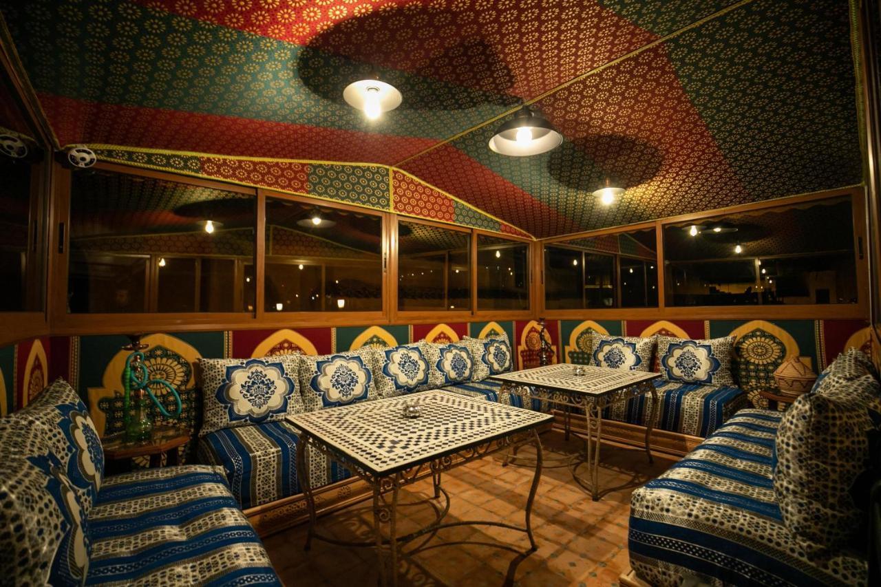 Riad Skilffo เฟส ภายนอก รูปภาพ