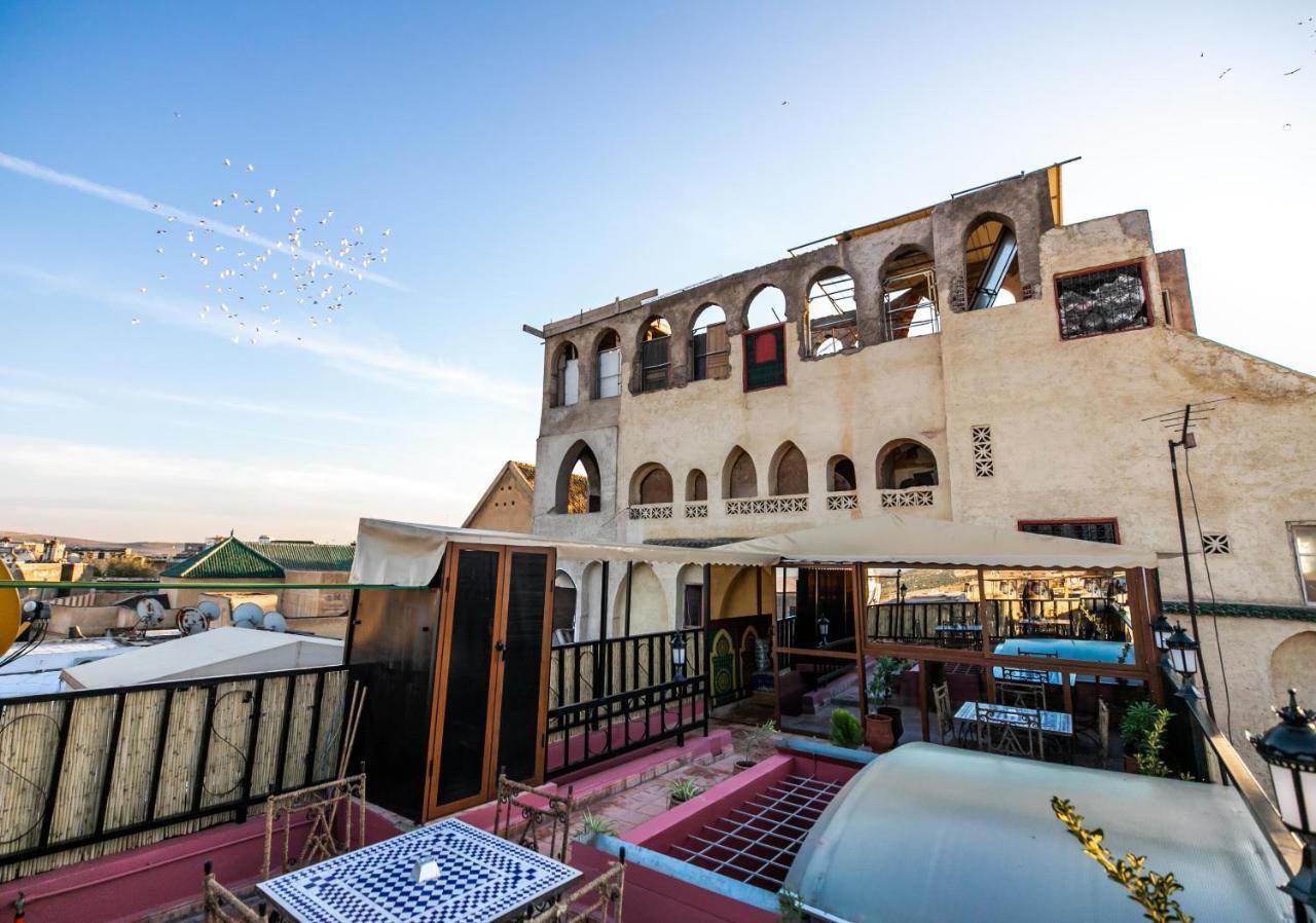 Riad Skilffo เฟส ภายนอก รูปภาพ