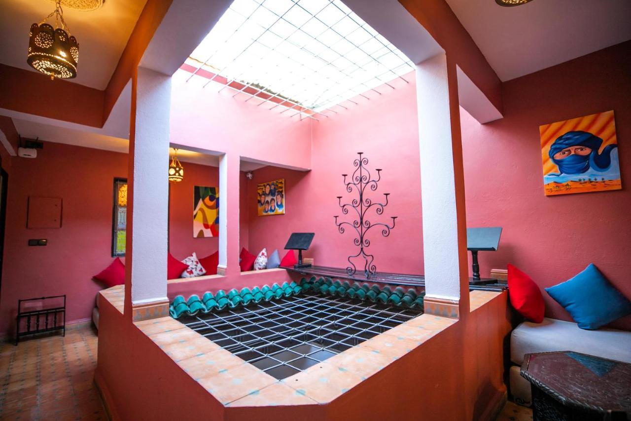 Riad Skilffo เฟส ภายนอก รูปภาพ