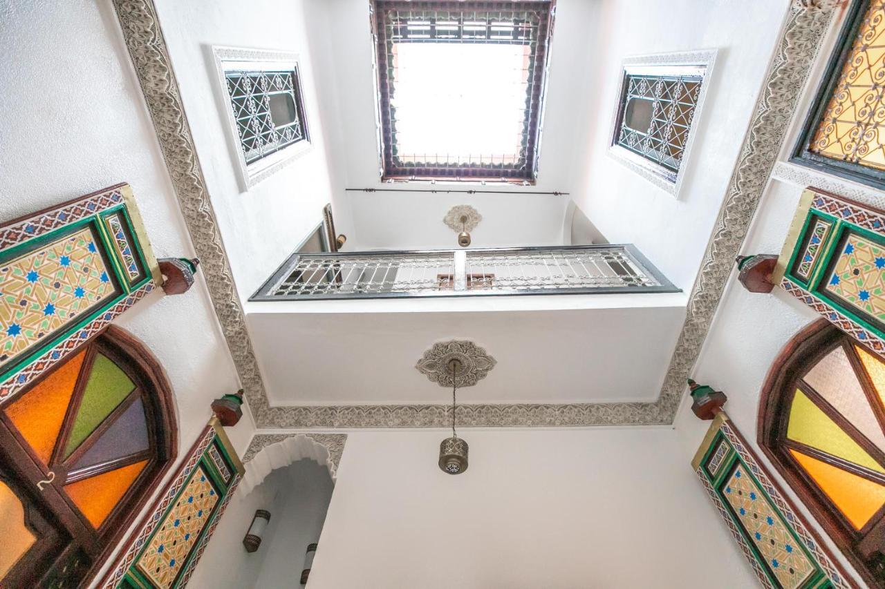Riad Skilffo เฟส ภายนอก รูปภาพ