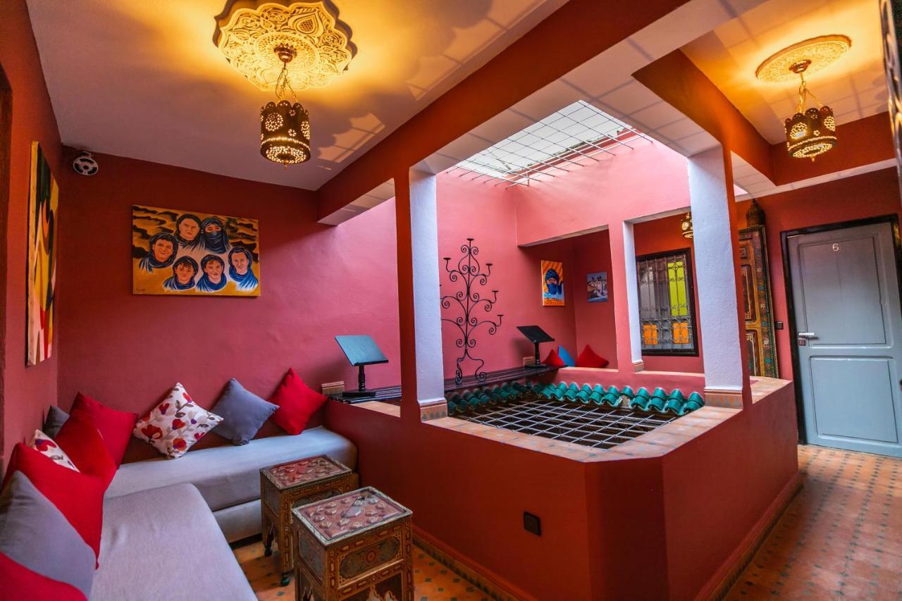 Riad Skilffo เฟส ภายนอก รูปภาพ